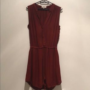 Used Aritizia 100% deep red silk dress XXS